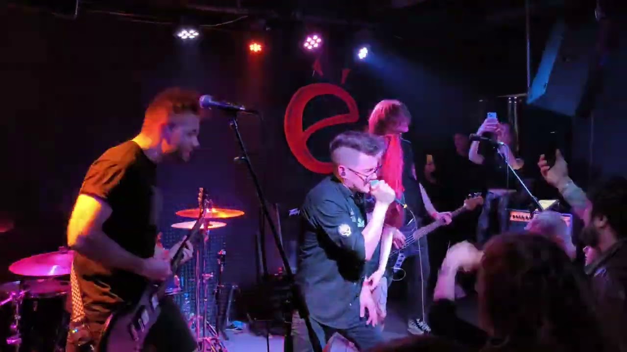 Sellout - Я ухожу молодым (live@Ё-бар 11.04.2025)