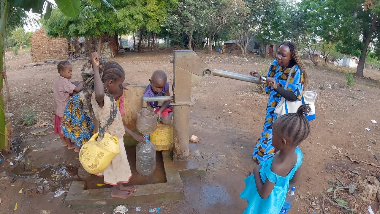 RAW & UNCUT Village life in Africa ( Kenya)