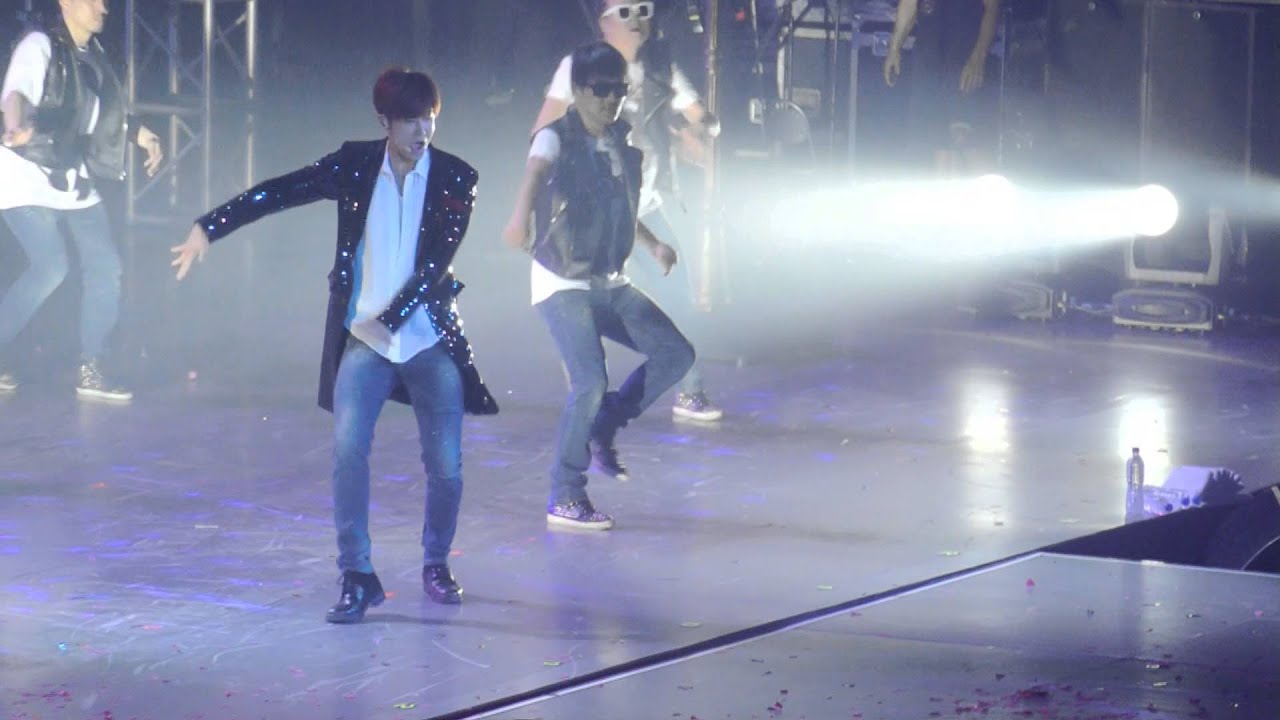 [130518] [FANCAM] [TVXQ LIVE IN KUALA LUMPUR] Honey Funny Bunny (Yunho solo)