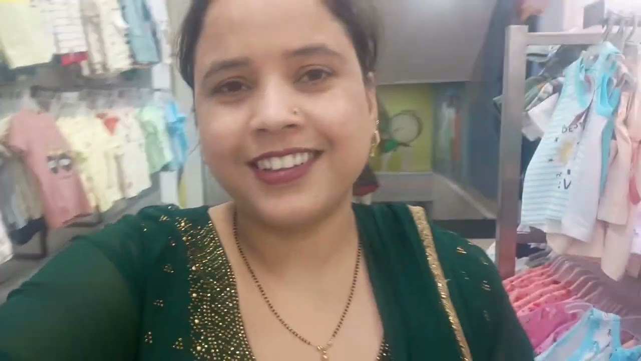 Market mein bacchon ne jamkar pareshan kar diya subscribe please 🙏🥺#minivlog 
