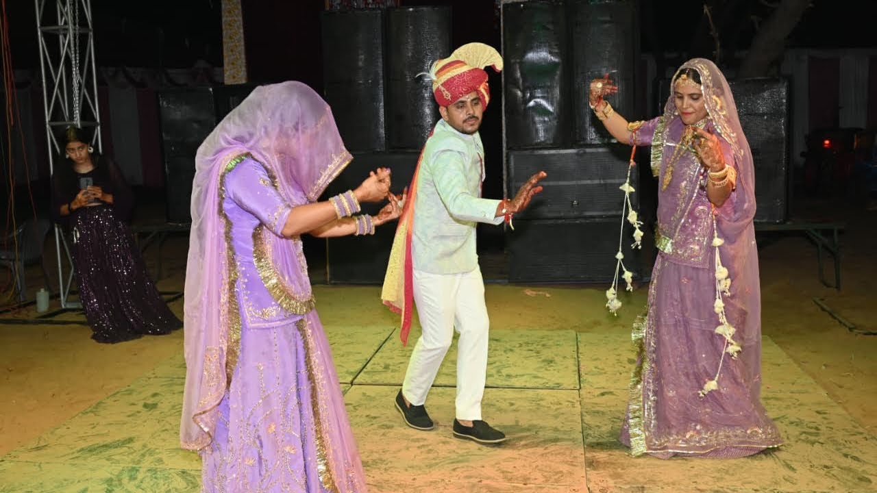 भाणु रो ब्याह//बन्ना हो धमक धमक ढोल बाजे हो//dj song dance video// marwadi shadi dance 