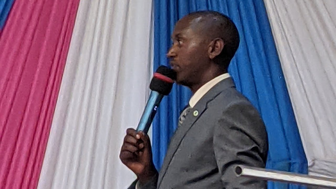 GAHUNDA YO KURAMYA WITH Pr WITH TUYIRINGIRE Benjamin  in NAYITURIKI