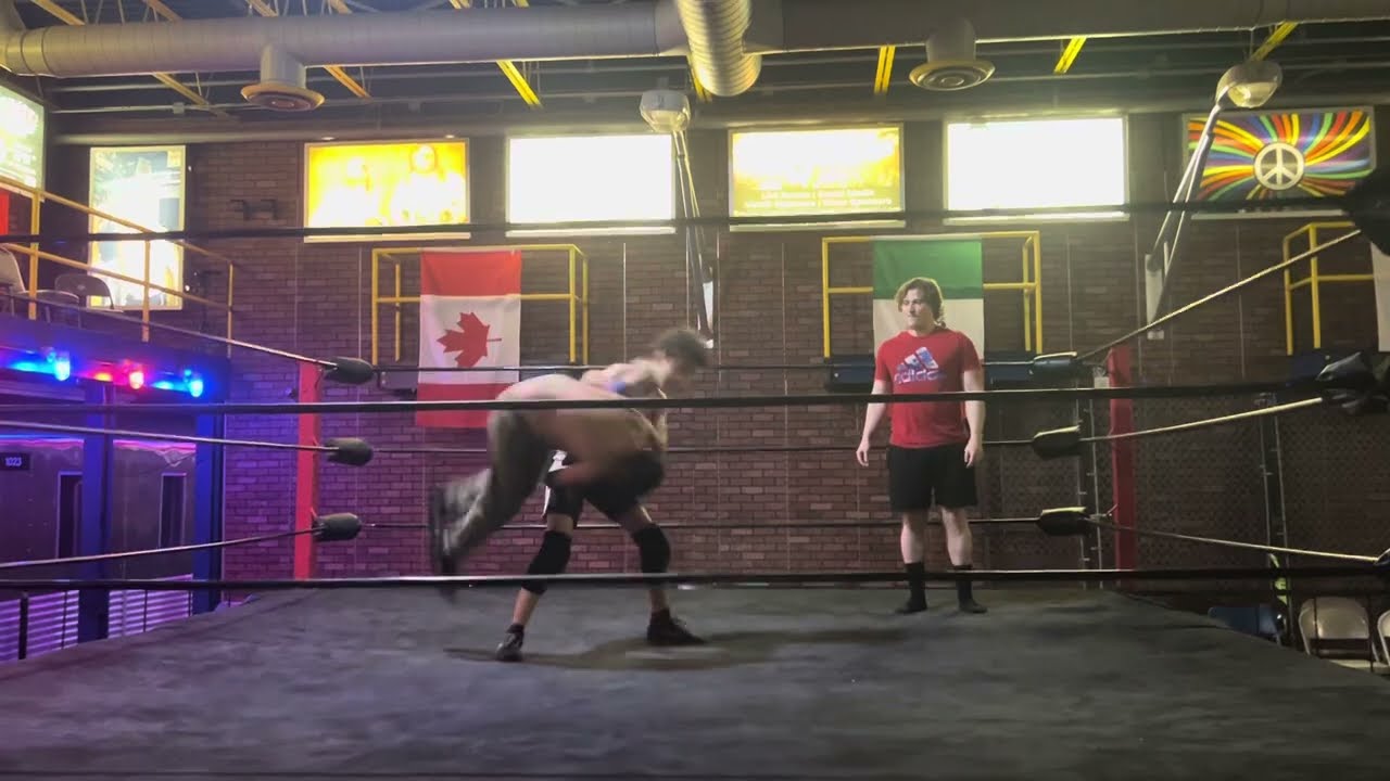 Chris Krill vs Bulldog