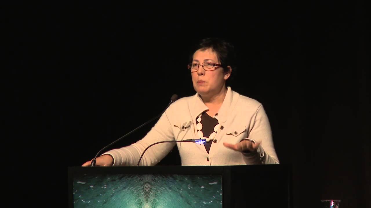 Professor Linda Tuhiwai Smith