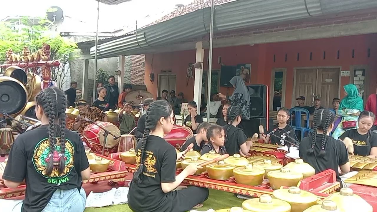 Gending Jawa nyampleng ladrang GANDRUNG||karawitan ASRI BUDAYA ft ebeg banyumasan TURONGGO SETO 