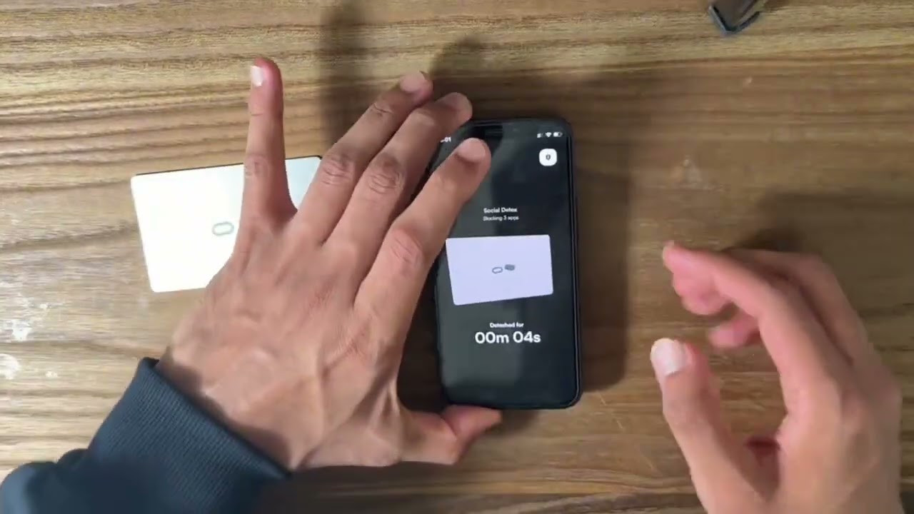 DETACH - APP + NFC CARD TO FIX SCREEN TIME HABITS