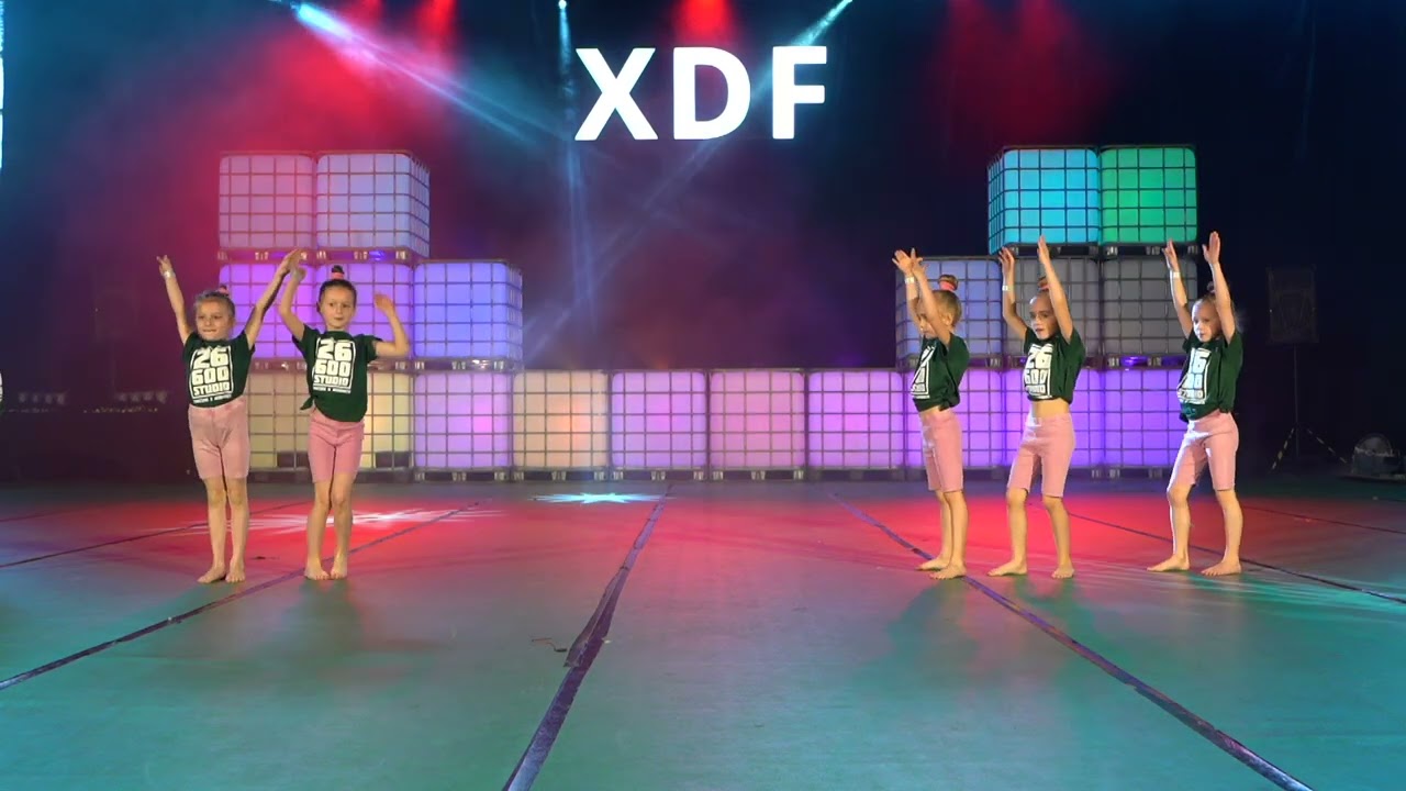 49. AkroKoty 26-600.mp4