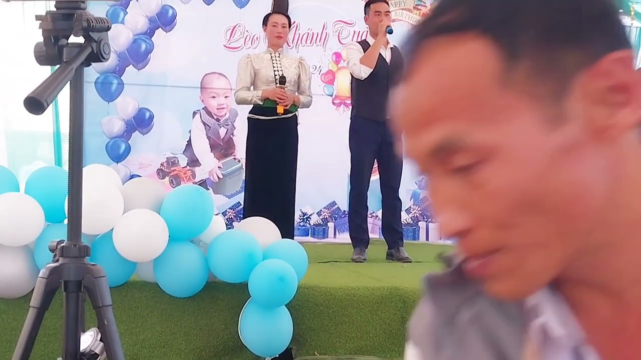 ANH THOA HÁT CHÚC MỪNG CHO CHÁU EM HÓA