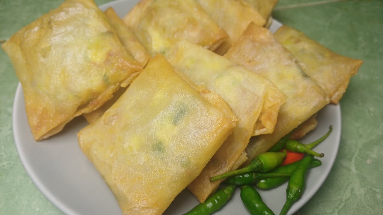 Martabak telur mini enak sekali, cocok untuk ide takjil
