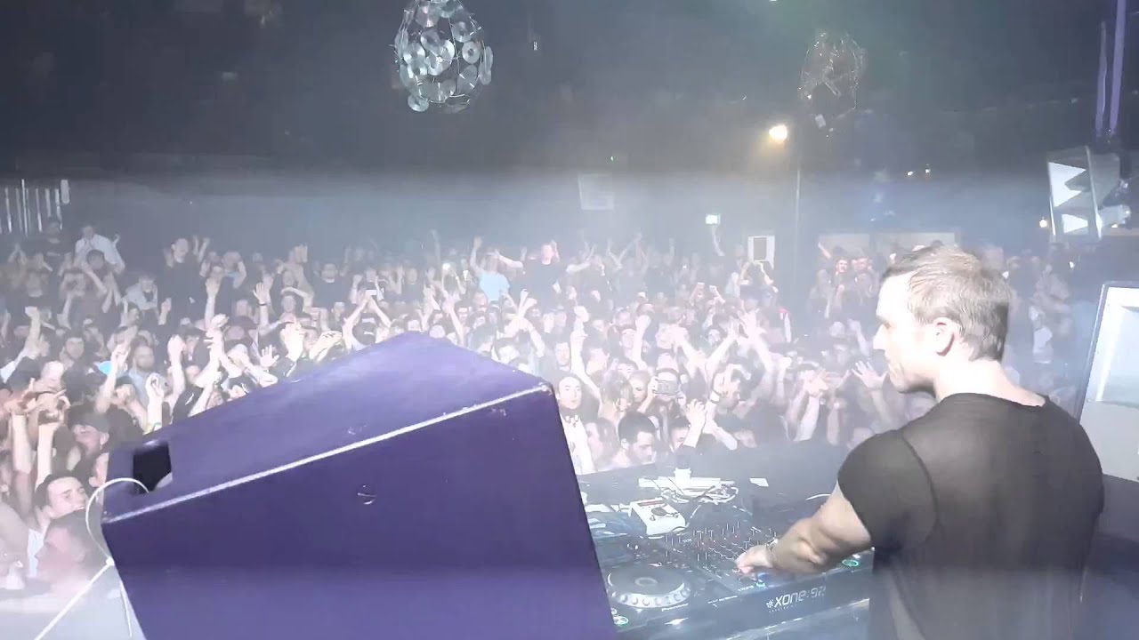 Ben Klock - live at district 8 (last track)