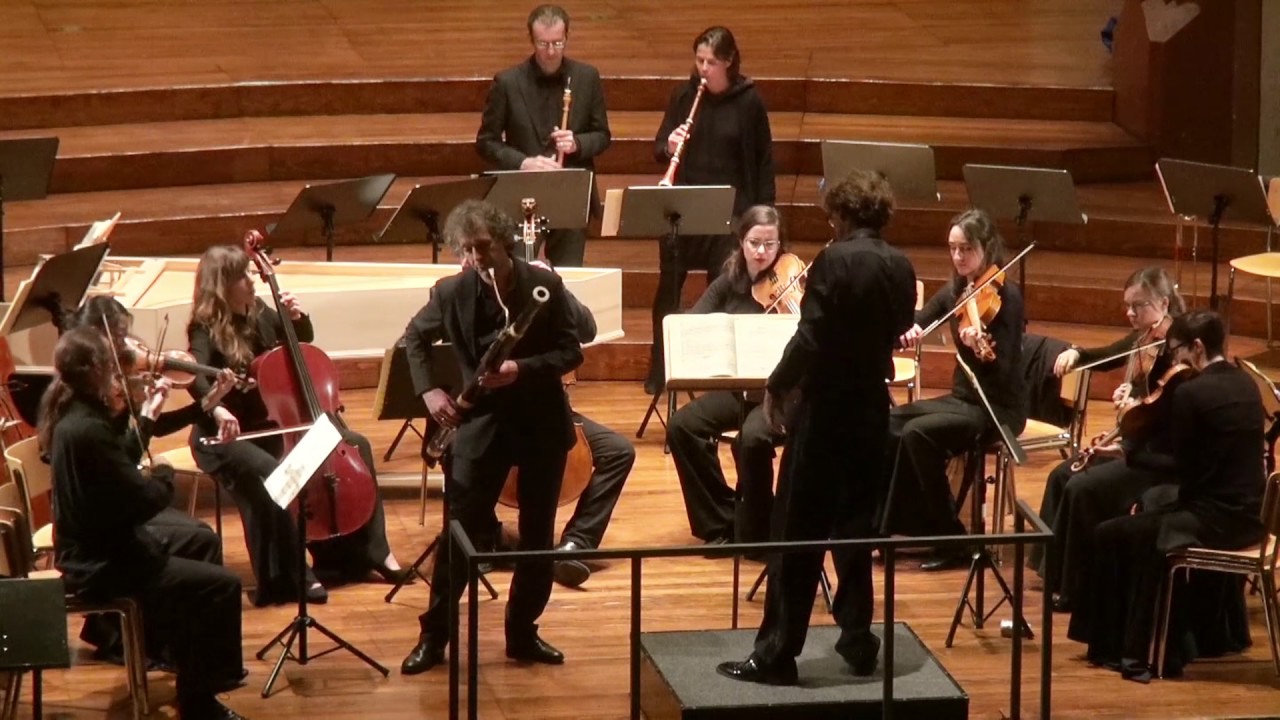 Mozart,   Bassoon concerto, 2nd Movement 2/3