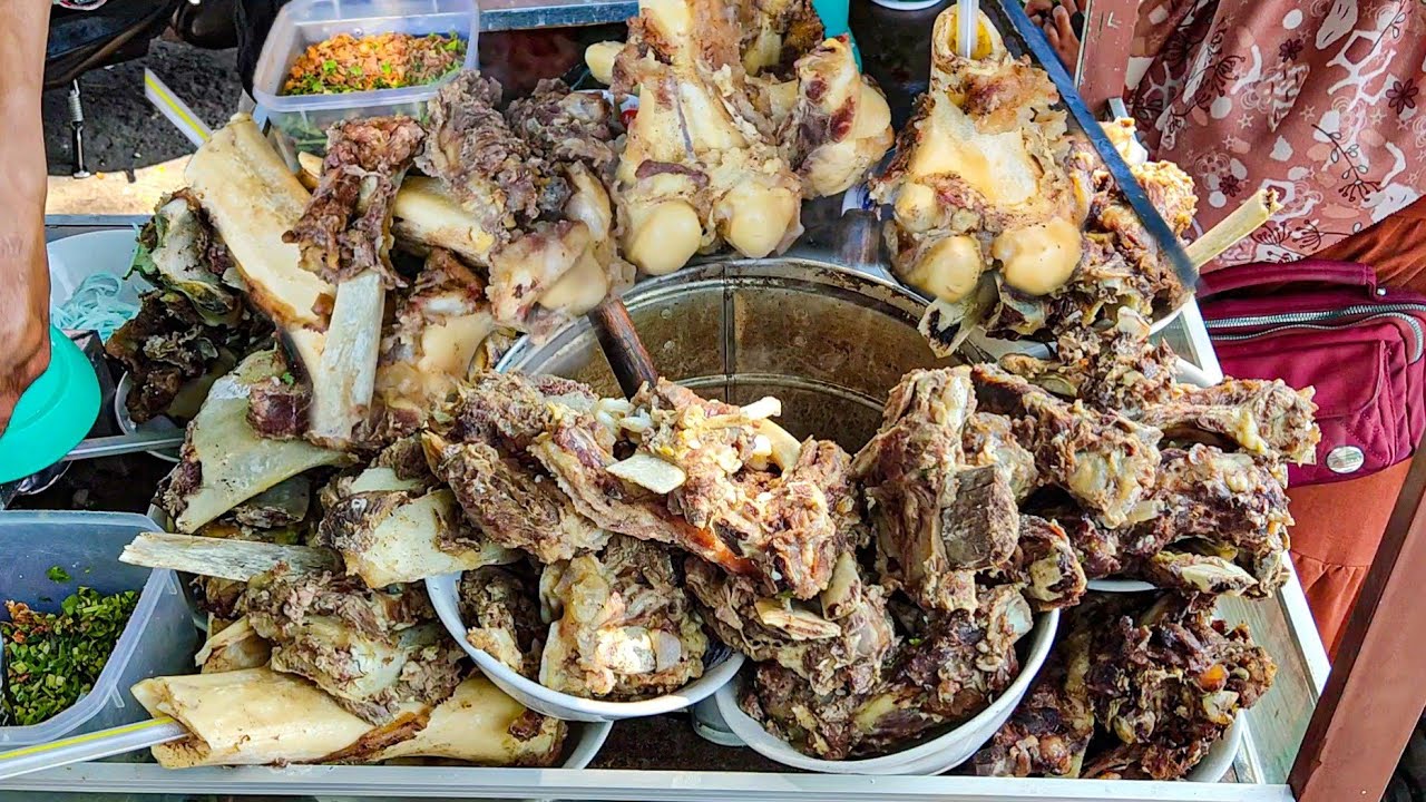 GEROBAK TERNGAWUR!! SATU DANDANG ISI 1.5 KWINTAL BALUNGAN & SUMSUM SAPI! Bakso Viral Cak Met
