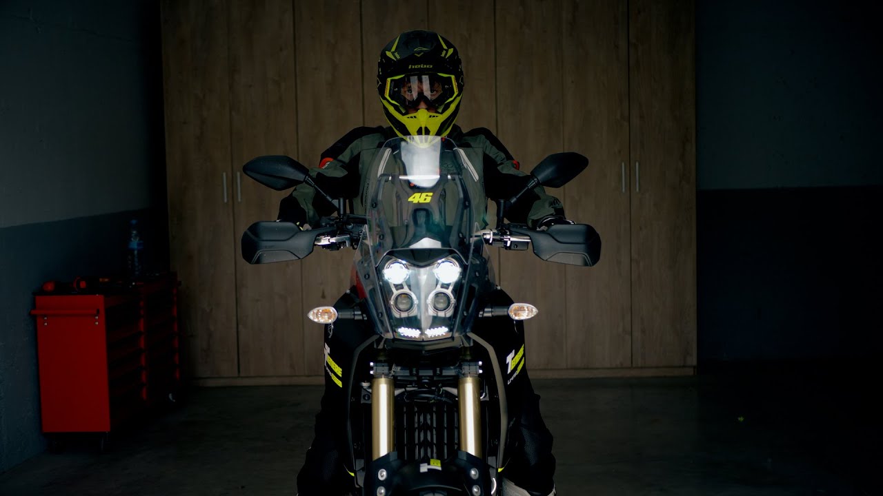 YAMAHA 