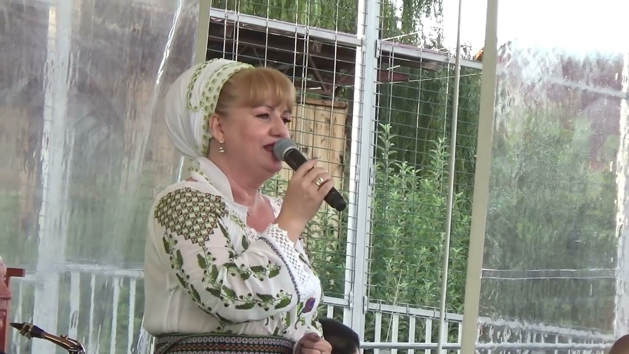 Sanda Argint - ( Toamna Merelor )