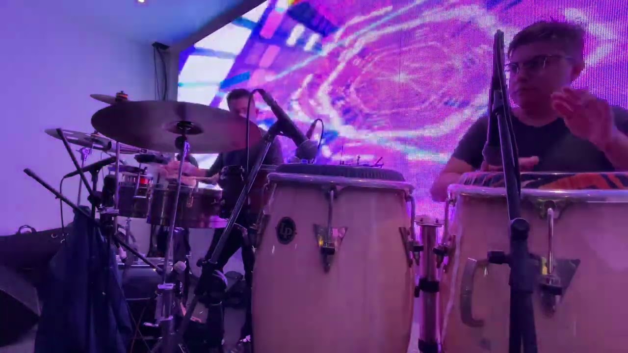 Llorarás - Óscar d’ León cover (Percussion cam)