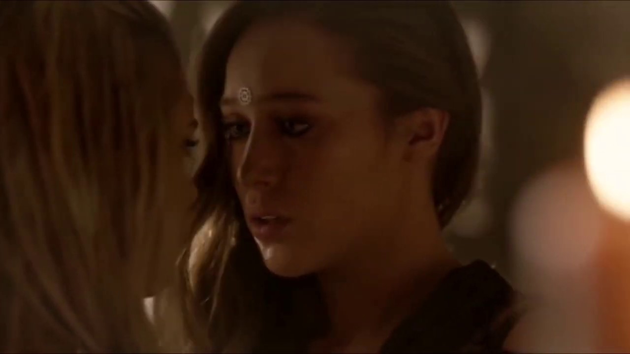Clexa | hold on I still need you