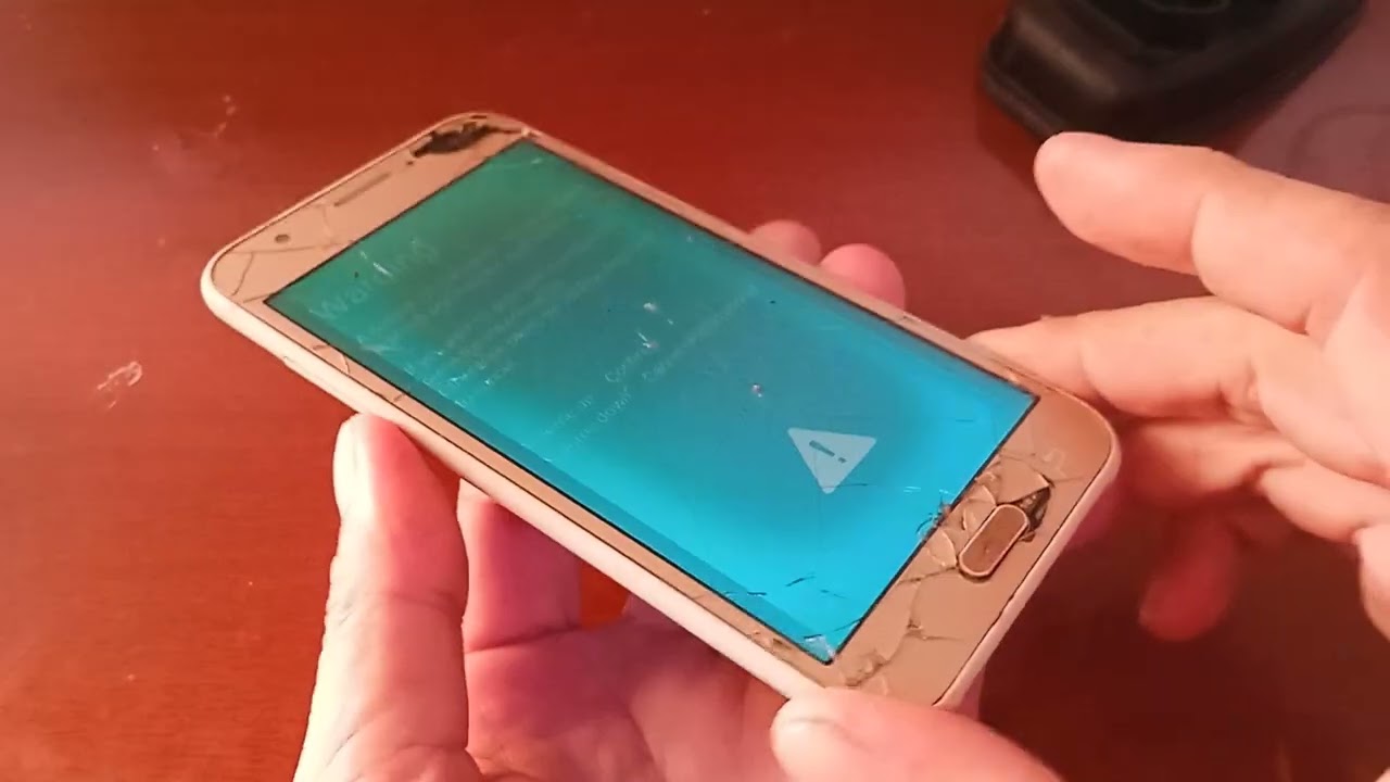 Como ligar Galaxy J5 com o botão de ligar (Power) quebrado usando o carregador