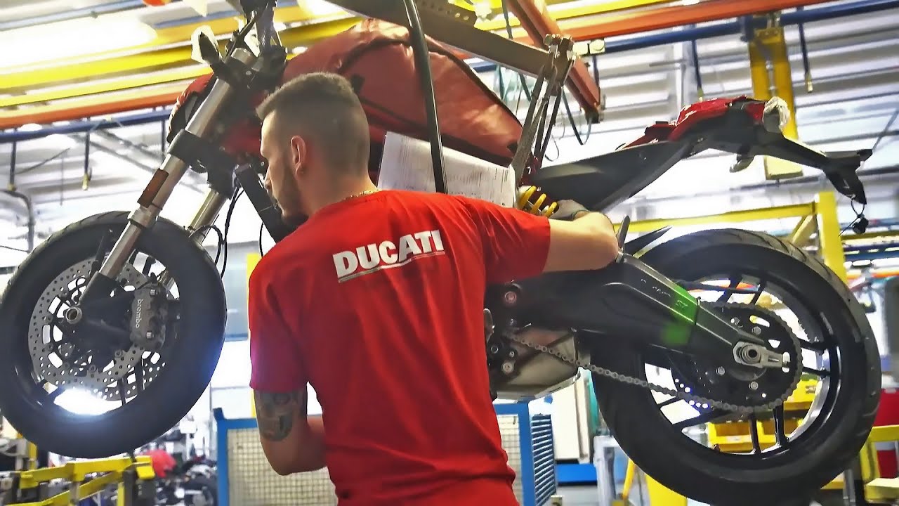Ducati Factory, (Borgo Panigale, Bologna, Italy) Production Footage, Assembly Plant