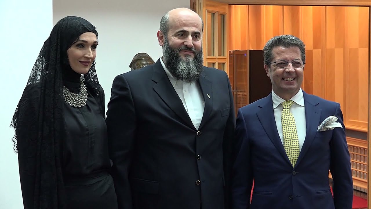 SPECIJALNA EMISIJA - Iftar u klubu narodnih poslanika na Dedinju u organizaciji akademika Zukorlića