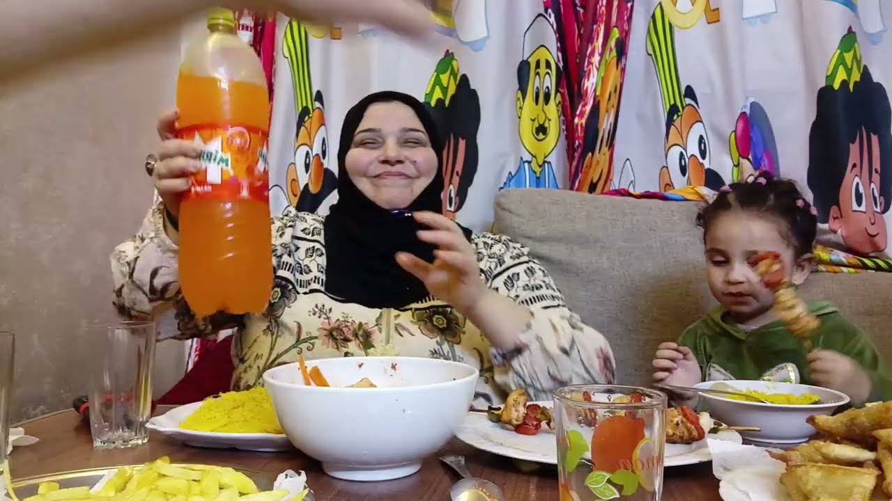 تعالوا شوفوا فطار سادس يوم رمضان  وشوفوا غزل عملت ايه قدري