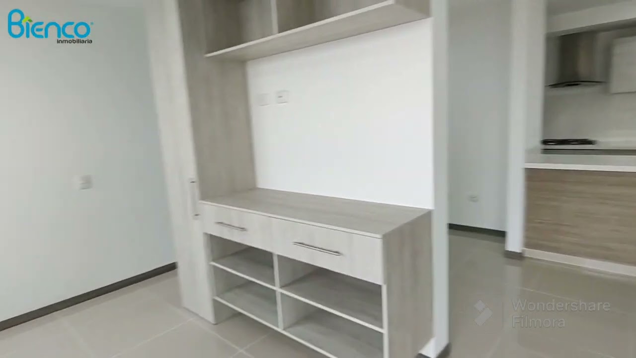 En alquiler excelente apto con lujosos acabados piso 18 en Baikal valle del lili