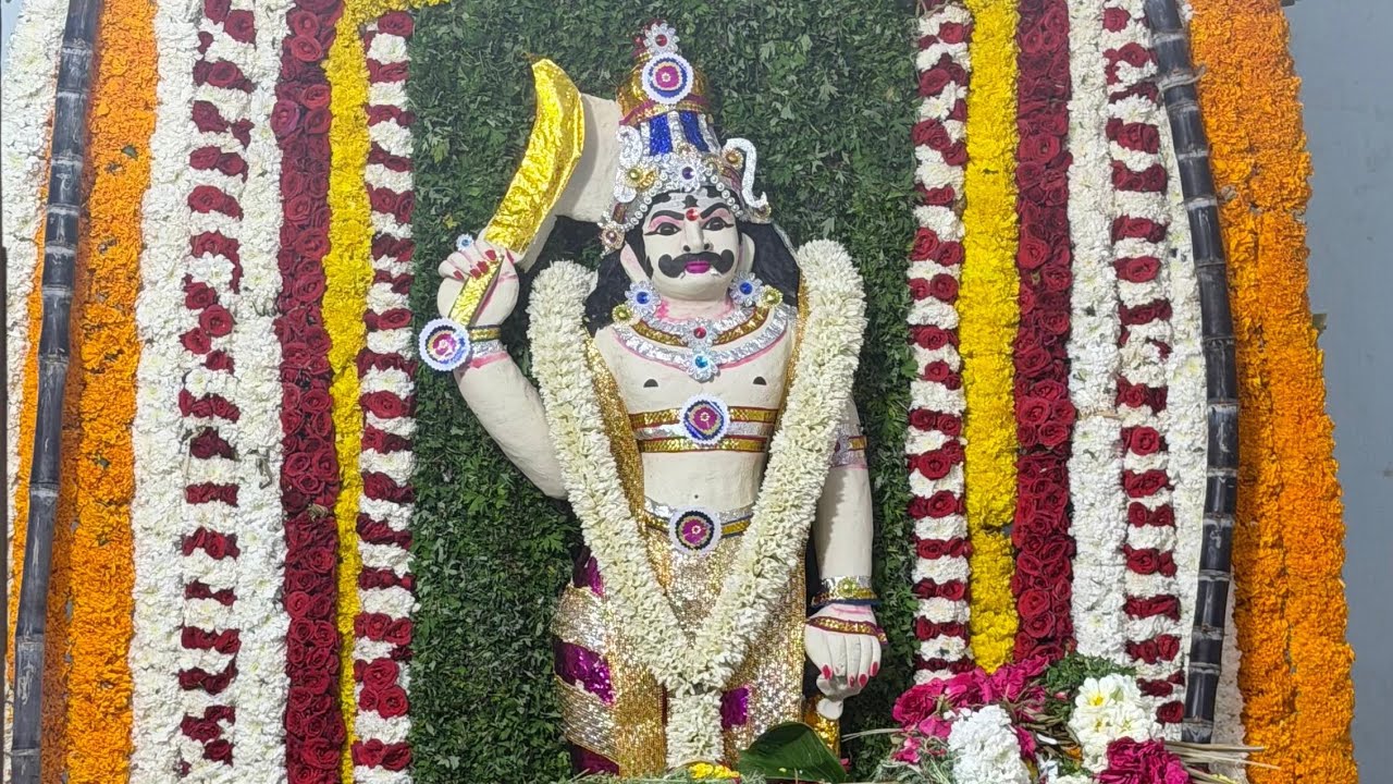 ஆடு பாம்பே! கார்த்திக் கணியான் குழுவினரின் துள்ளி ஆடும் கணியான்கள் பூவன்குடியிருப்பு சிவசுடலைஆண்டவர்
