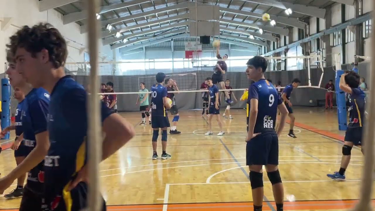 CEV L'Hospitalet vs CV AA LLARS MUNDET | Quarts Fases Classificacio CE