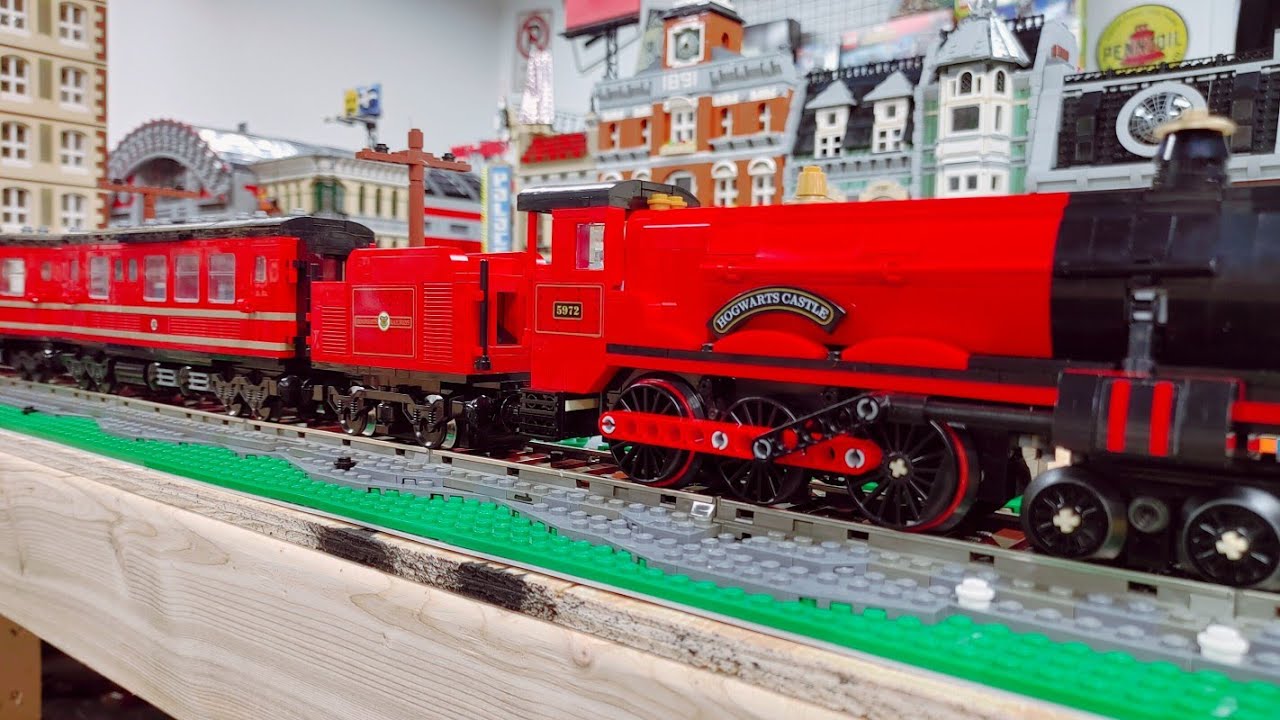 Custom Lego Hogwarts Express Train Moc.