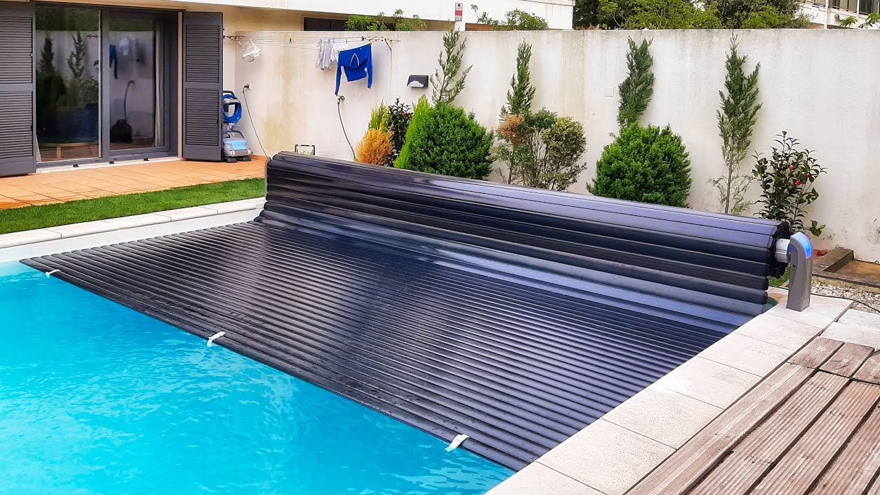 Cobertura automatica de laminas para piscina V1
