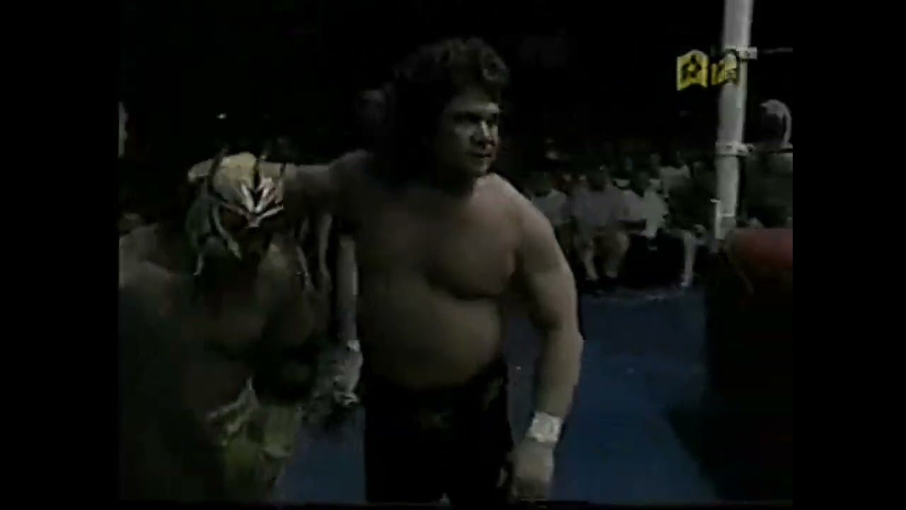 El Dandy vs Antifaz, Máscara vs Cabellera, Arena coliseo de Monterrey