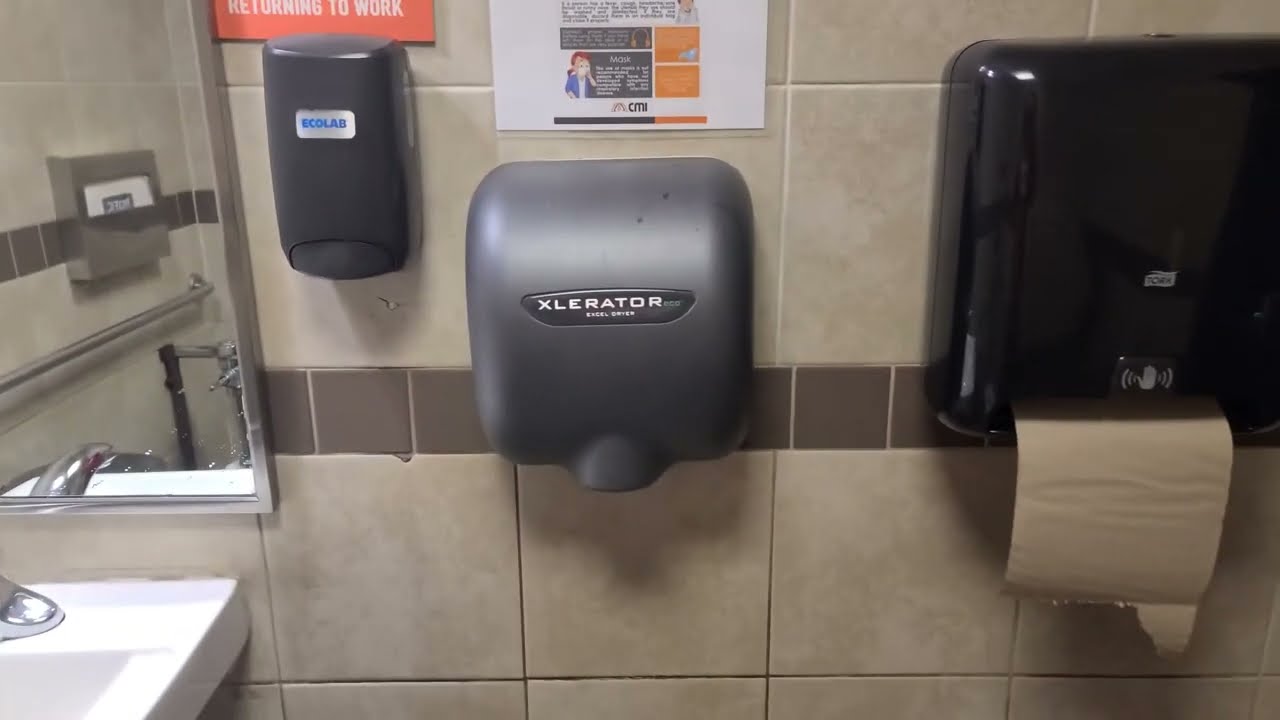 Graphite Excel Dryer XleratorEco | Pollo Campero | Downtown Los Angeles, CA