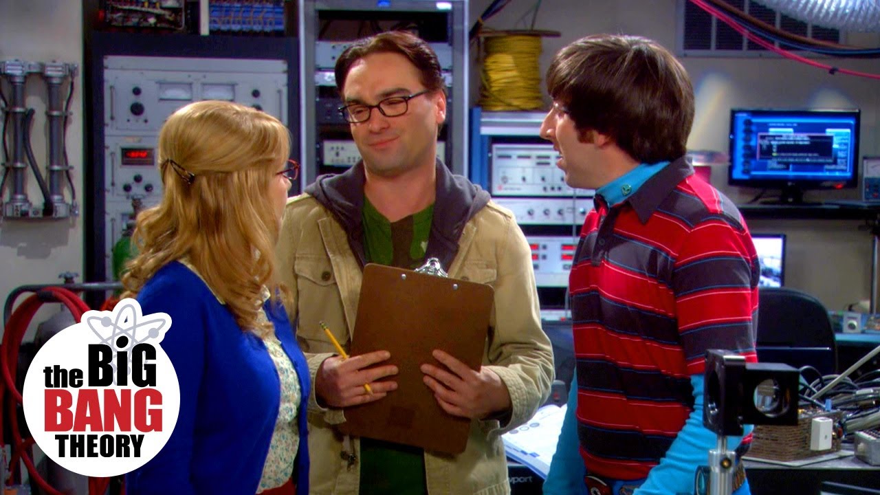 Leonard Text-Blocked Howard | The Big Bang Theory