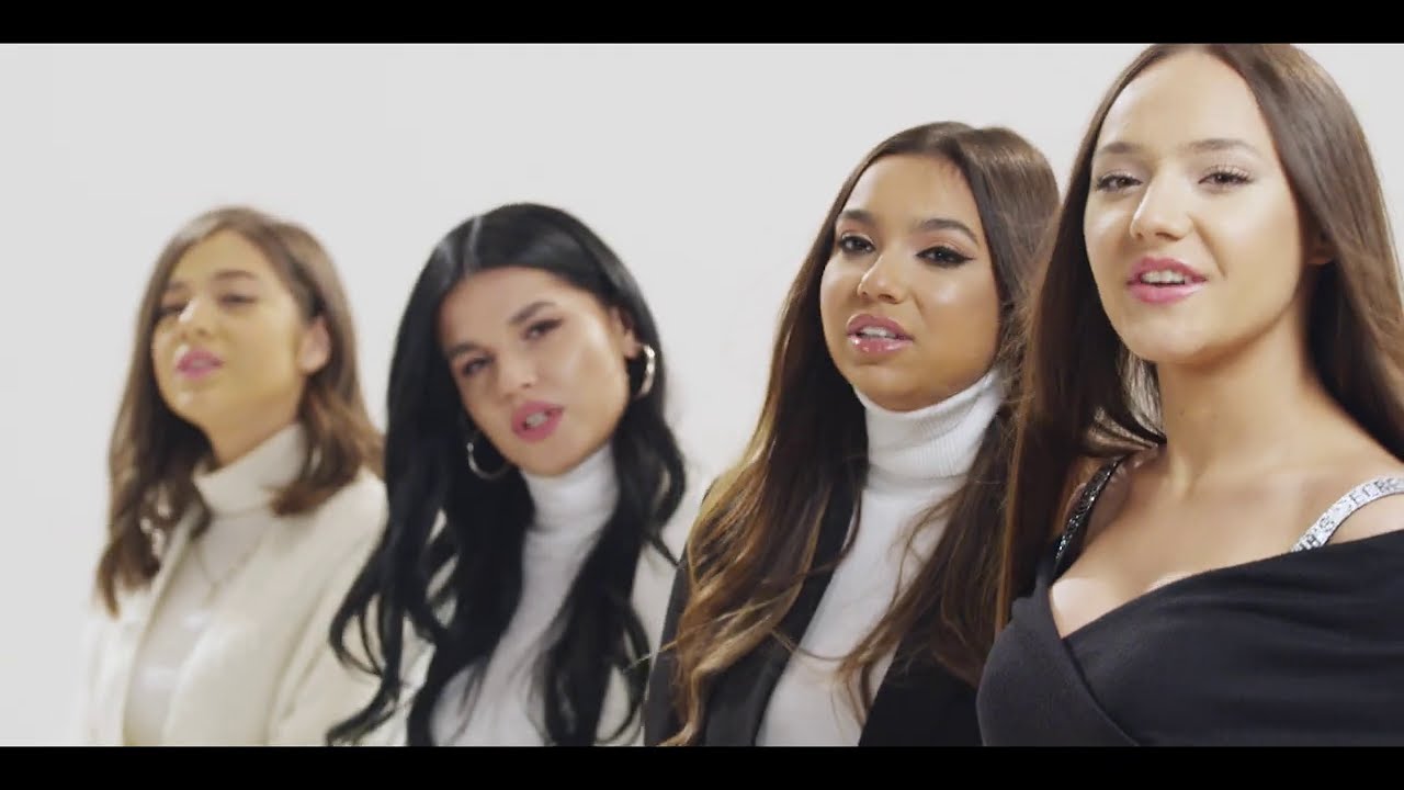 Adrianna & Melvy & Cristina & BIA - Colinde vechi, colinde noi