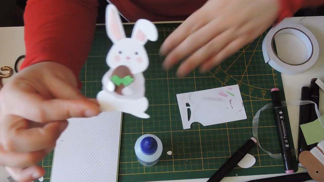 tuto carte paques  (avec nouveau dies action et DIYArtbin Store