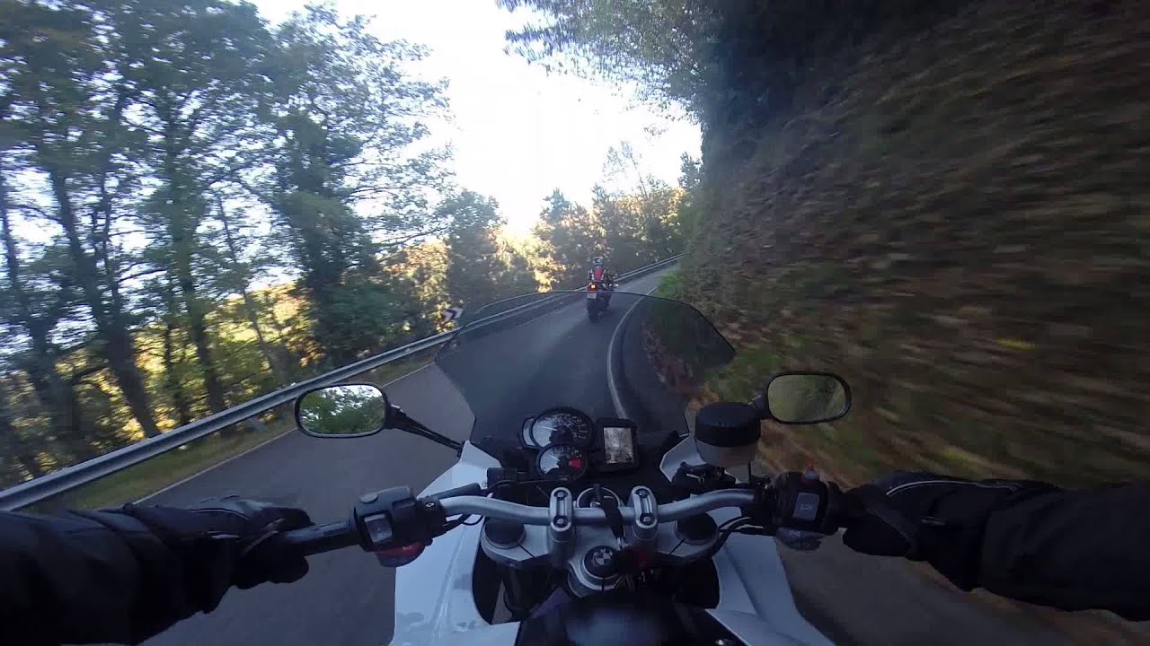 De Vega de Pas hacia San Pedro del Romeral