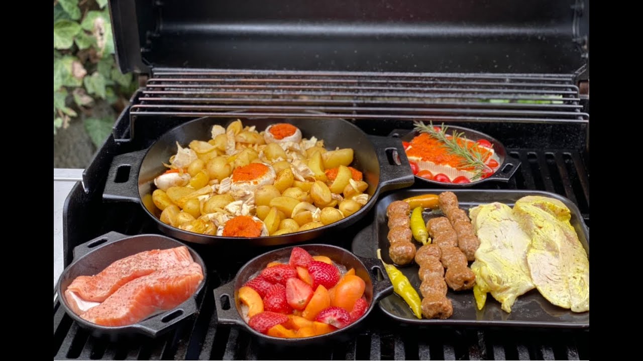 Ruck zuck lecker grillen. Lachs, Fleisch, Kartoffeln und Obst-Kompott