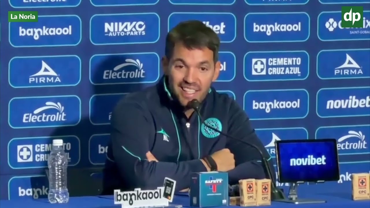 Nicolás Larcamón en conferencia de prensa