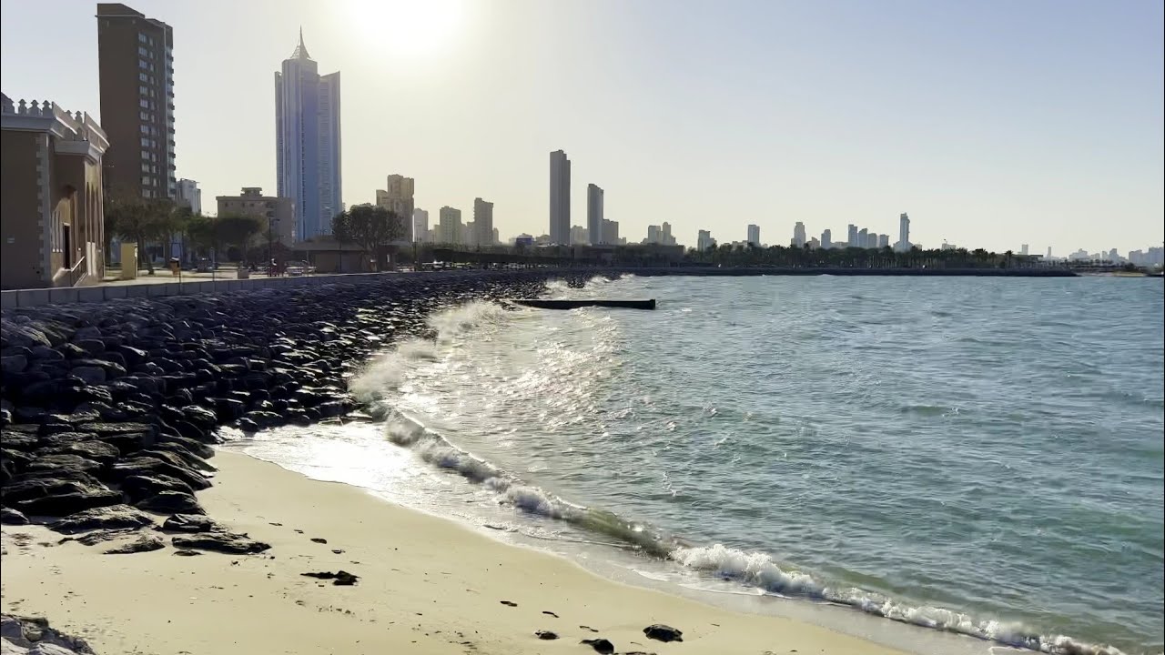 الى الكويت  بعد تعديل اجراءات الدخول للكويت  أمطار واجواء جميله. To Kuwait after amending the entry