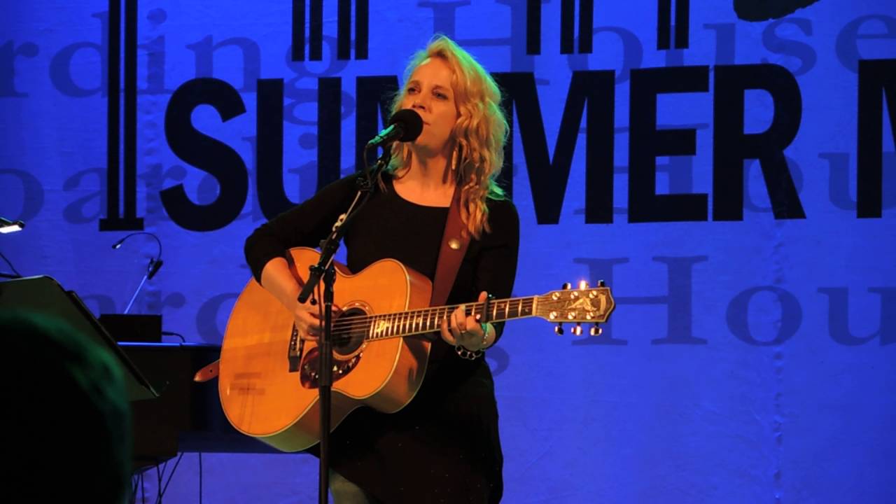 Mary Chapin Carpenter   