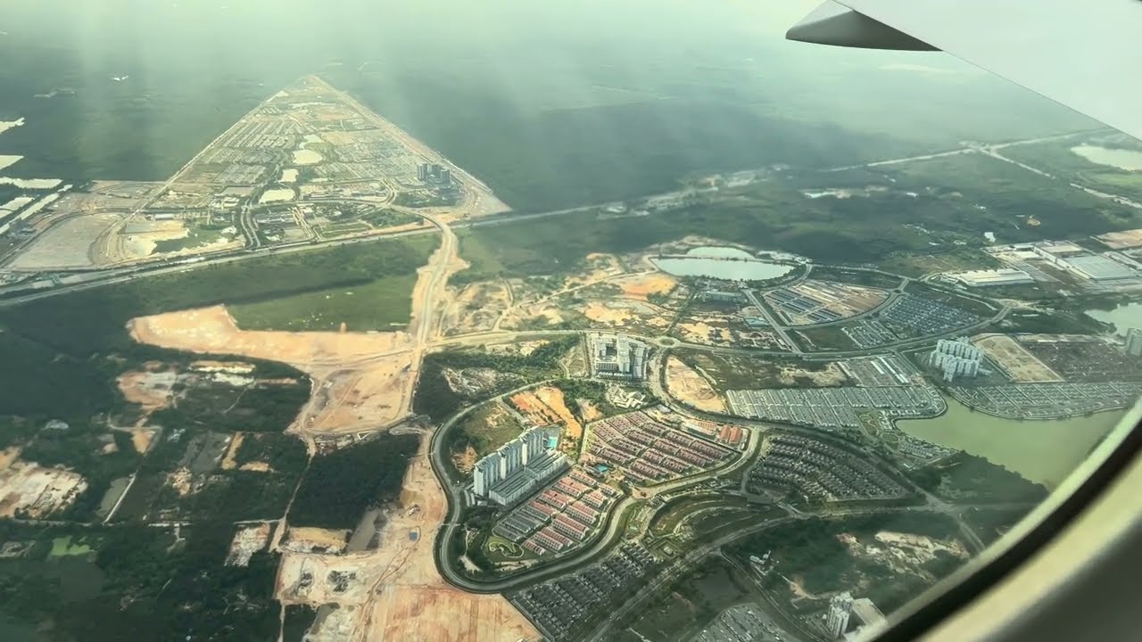 Saudia B787-900 takeoff from KUALA LUMPUR Airport