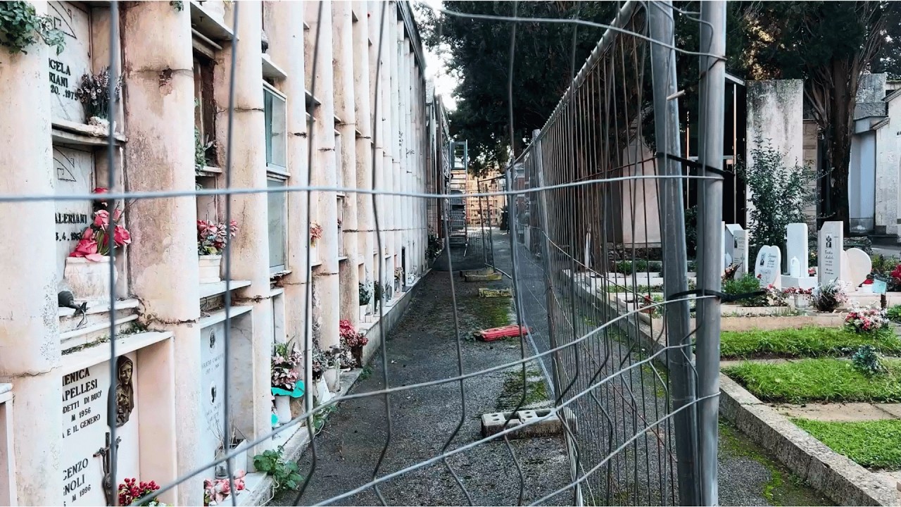Monterotondo: 127 tombe sequestrate da 8 anni. Il Comune ignora la legge.