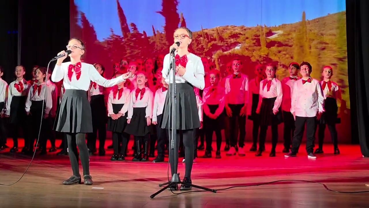 Alisa dhe Jora - Shqiperi o vendi im