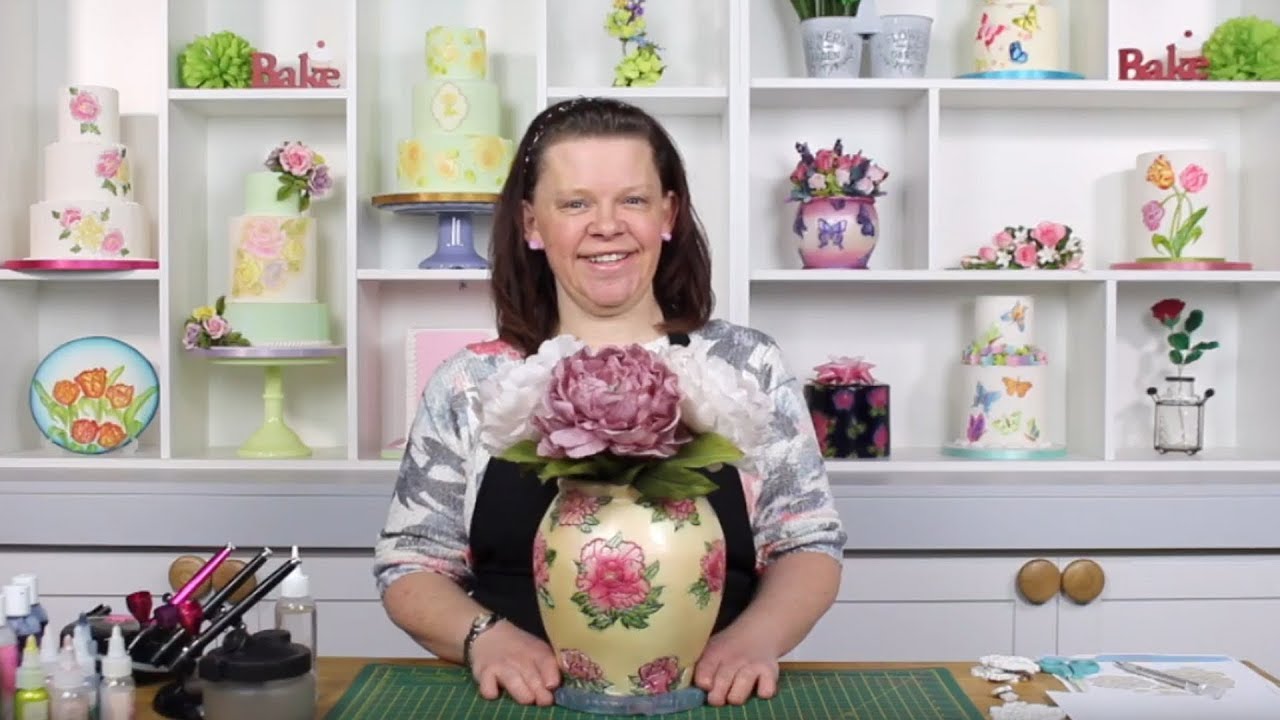 Dawn Butler Airbrushing Masterclass with our Silicone Embossers