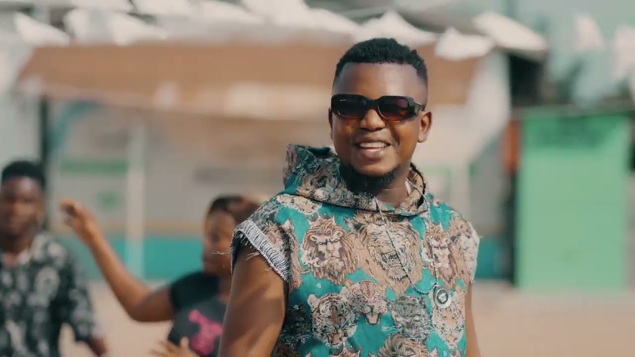DJ David news clip ( kheursy kitoko 