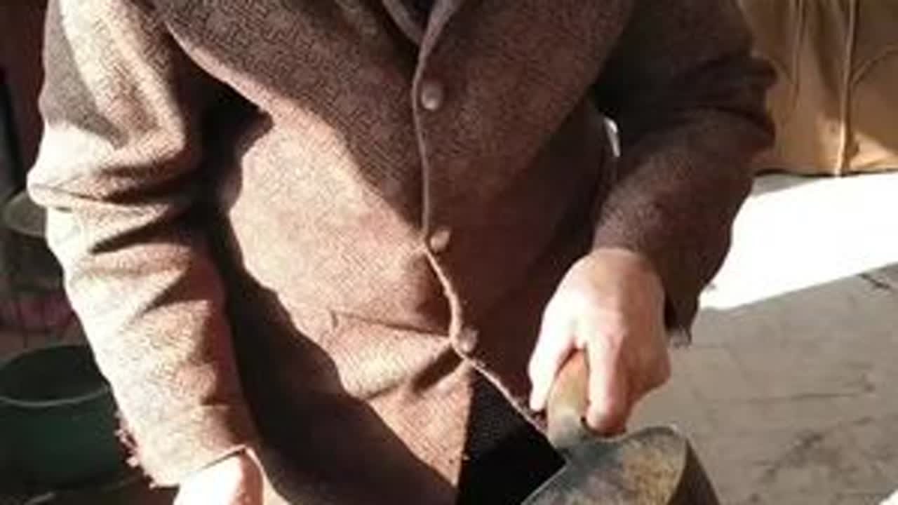 记录我的农村生活:老妈做的千层底布鞋