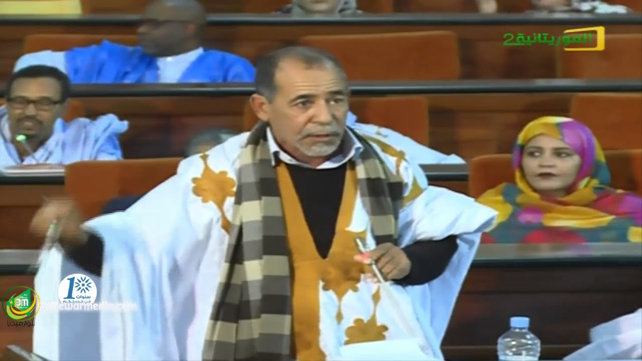 مشادات بين النائب الخليل ولد الطيب ونواب تواصل بعد مطابته بالتمسك يولد عبد العزير والمأمورية الثالثة