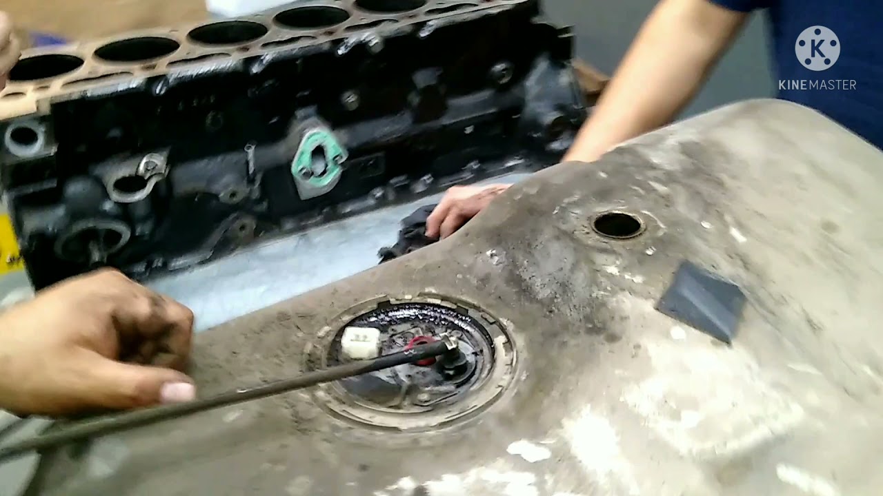 Limpieza de tanque de nafta Ford Fiesta 1.3