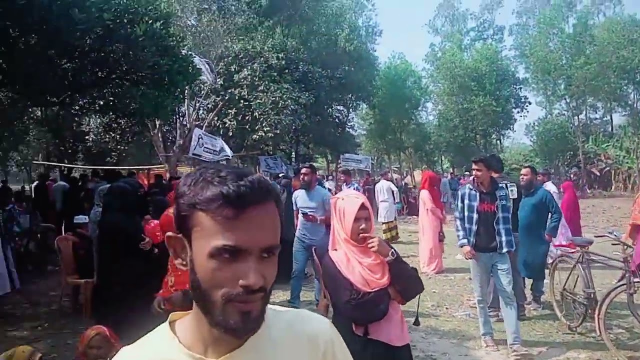  নির্বাচন কেন্দ্র ভোট অনেক মানুষ ভোট দিয়েছেন 