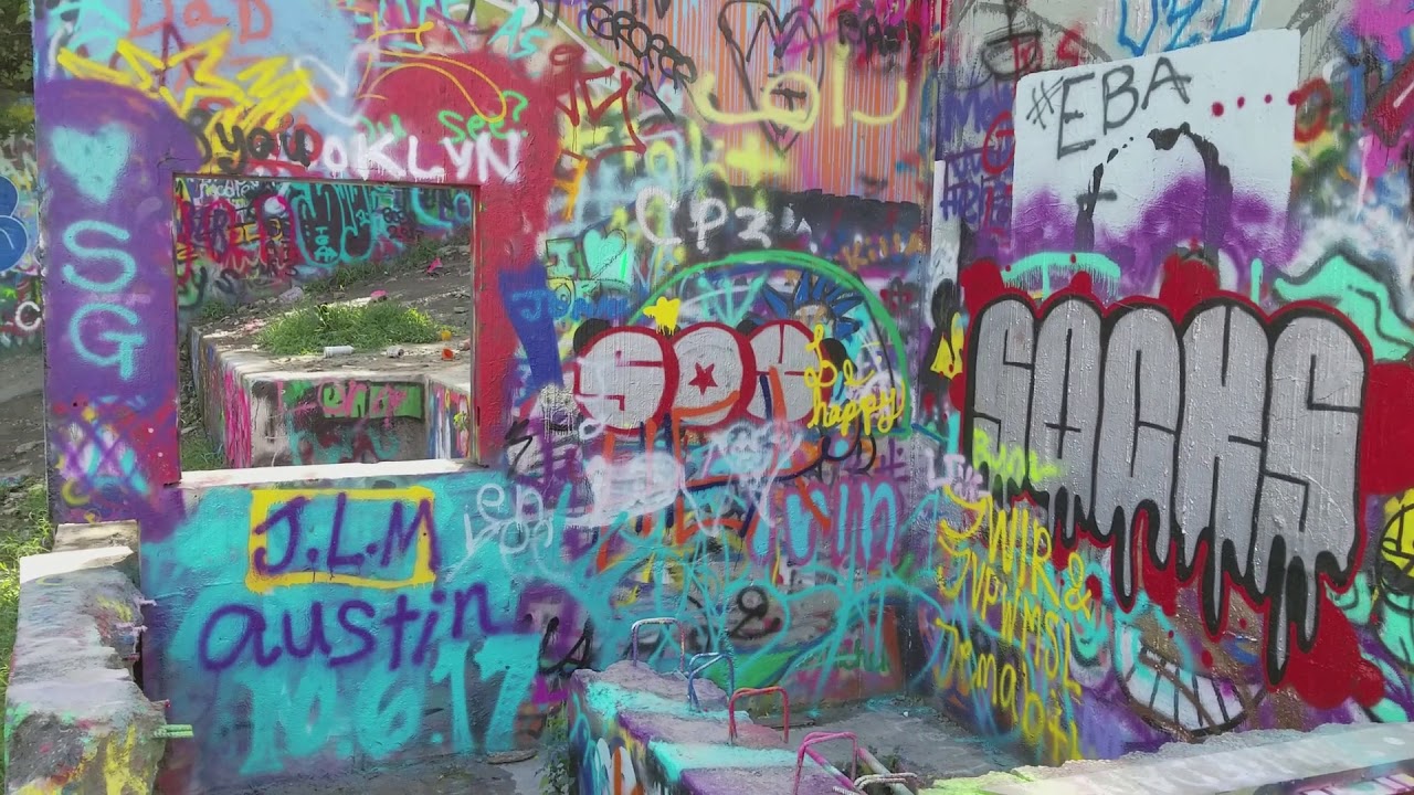 Graffiti park in Austin! - Hope Outdoor Gallery