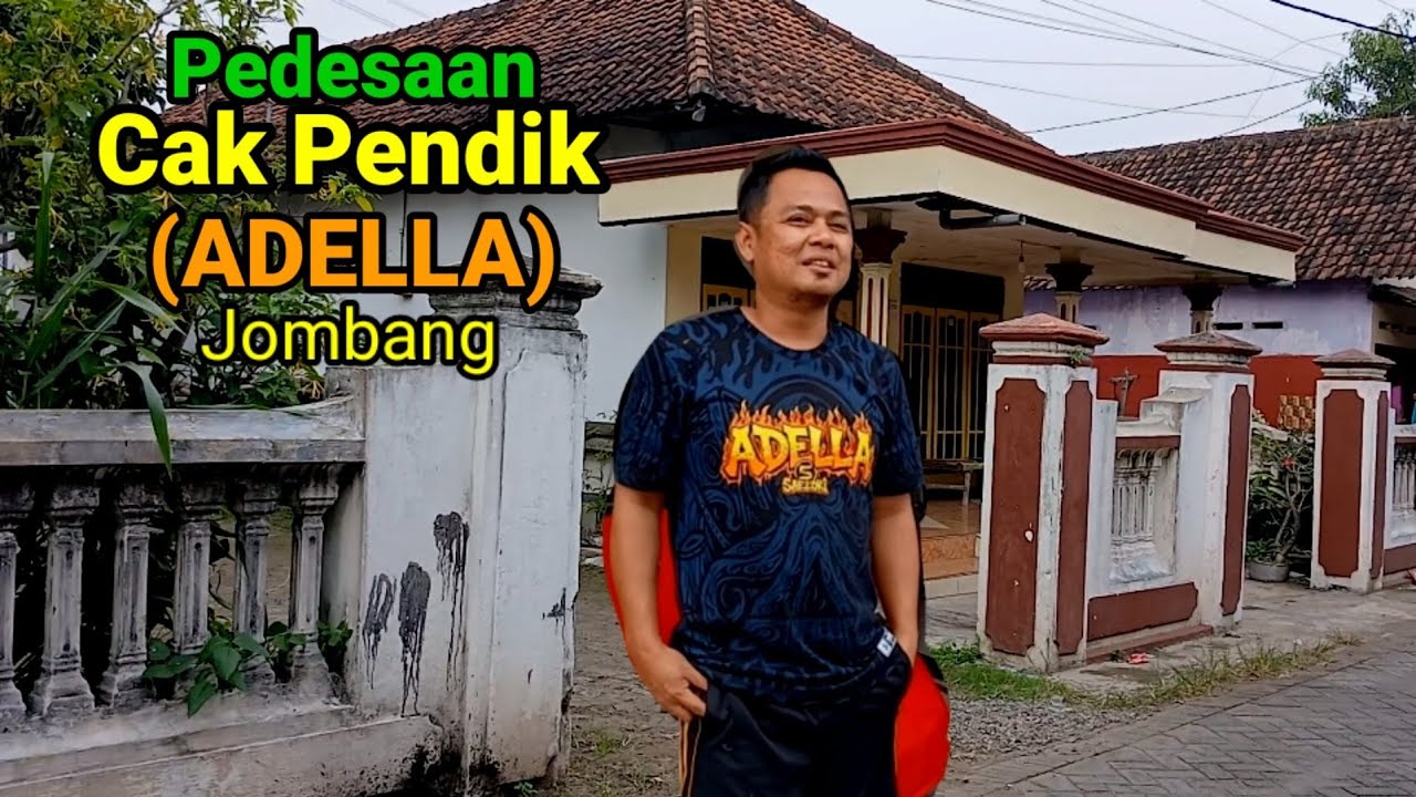 Cak Pendik ADELLA,pemain Suling merangkap Vokal Penyanyi inilah Rumah kampung kelahiran di Jombang.
